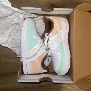 Toddler ice cream forces